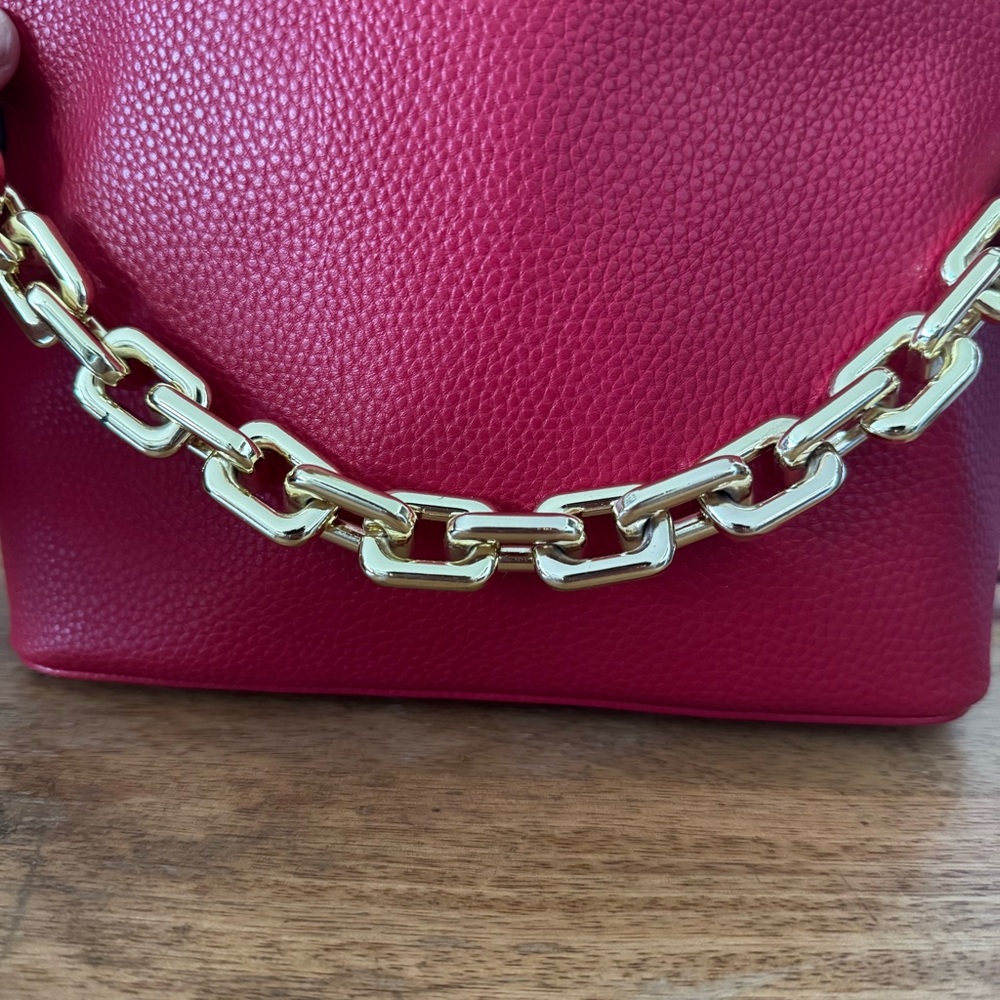 NWOT Liz Claiborne Monica Red Crossbody Bag - Picture 5 of 6